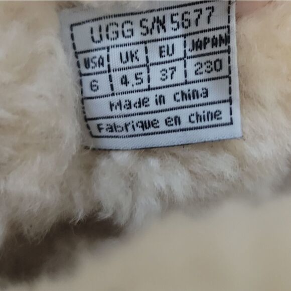 Women’s UGG Metro Tas Slip On Brown Suede Leather Ankle Boots Side Design - Picture 7 of 8